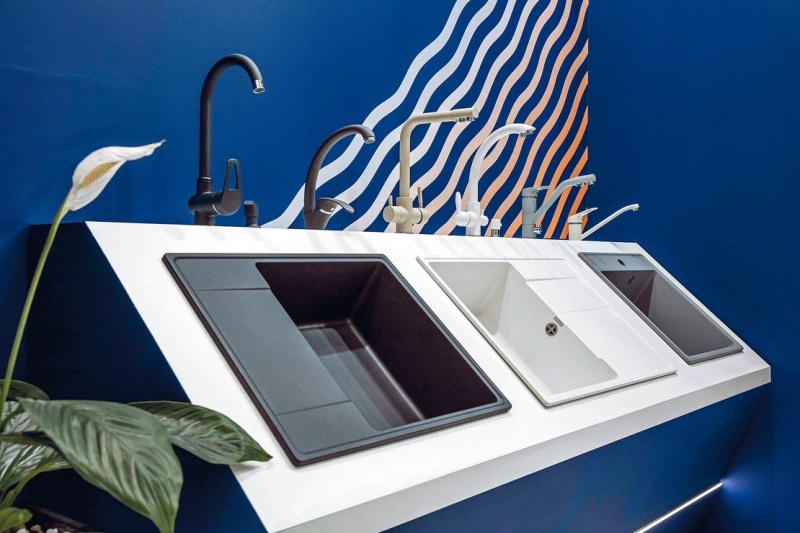 Семинар для мебельщиков в Новосибирске: новая линейка моек ULGRAN Quartz